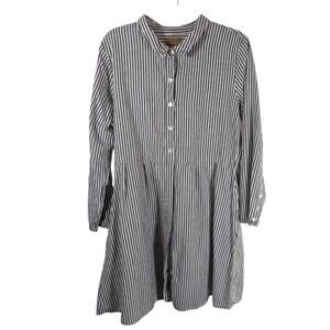 Tulip Seersucker Stripe Shirt Dress Cotton Long Sleeve Gray White Pockets Small